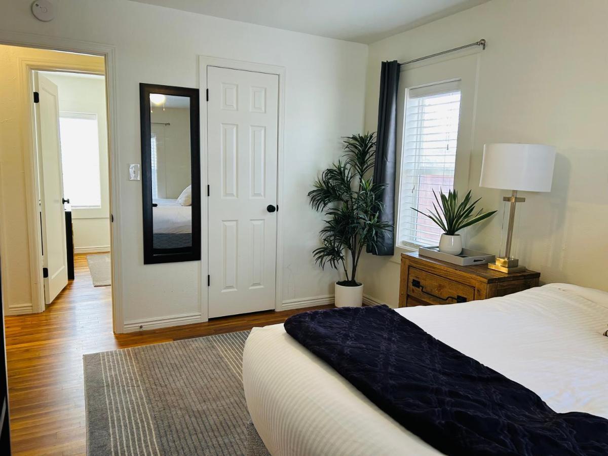 Home Sweet Idahome, Feels Like Home With All The Decor You Wish You Could Afford King Bed In Master, Fully Fenced Dog Friendly Yard, A Few Blocks From Bsu And Downtown Boise, Your Perfect Stay! Luaran gambar