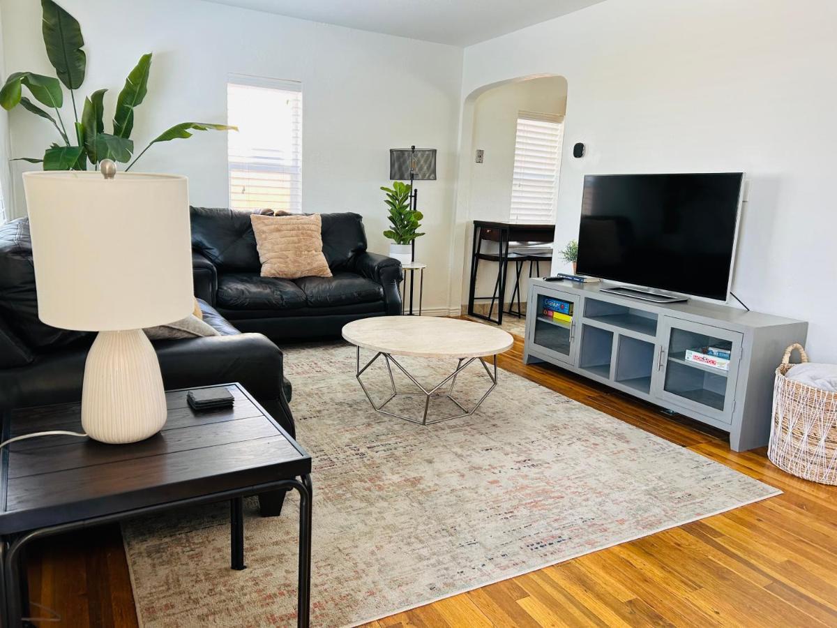 Home Sweet Idahome, Feels Like Home With All The Decor You Wish You Could Afford King Bed In Master, Fully Fenced Dog Friendly Yard, A Few Blocks From Bsu And Downtown Boise, Your Perfect Stay! Luaran gambar