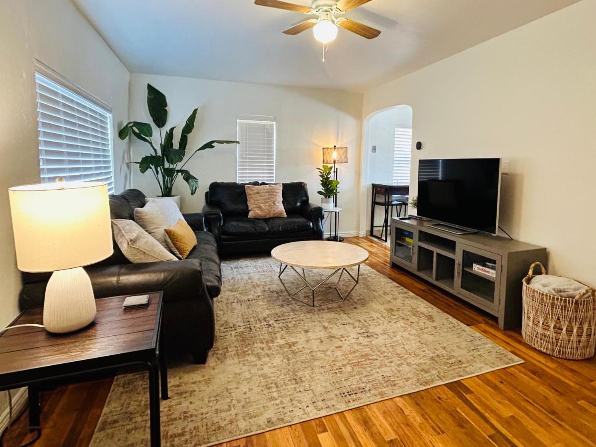 Home Sweet Idahome, Feels Like Home With All The Decor You Wish You Could Afford King Bed In Master, Fully Fenced Dog Friendly Yard, A Few Blocks From Bsu And Downtown Boise, Your Perfect Stay! Luaran gambar