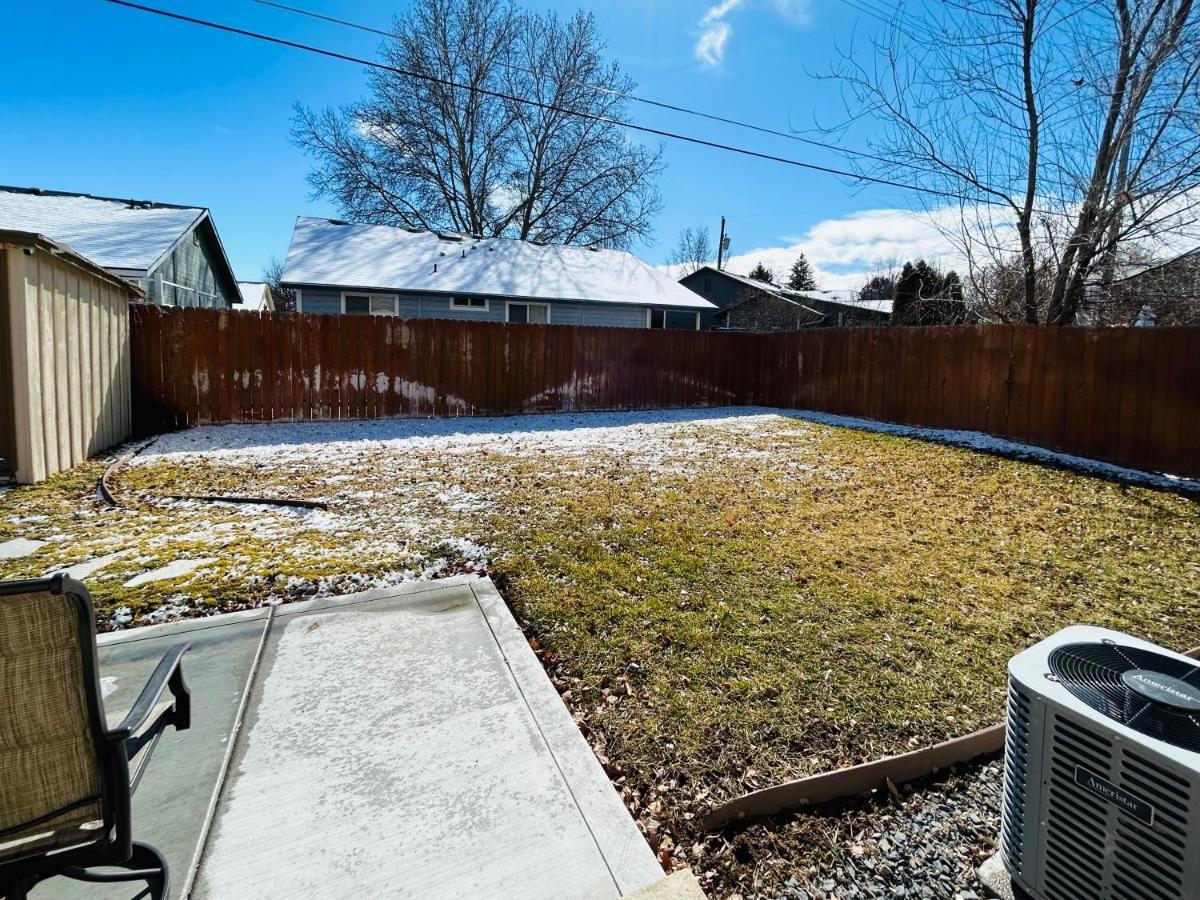 Home Sweet Idahome, Feels Like Home With All The Decor You Wish You Could Afford King Bed In Master, Fully Fenced Dog Friendly Yard, A Few Blocks From Bsu And Downtown Boise, Your Perfect Stay! Luaran gambar